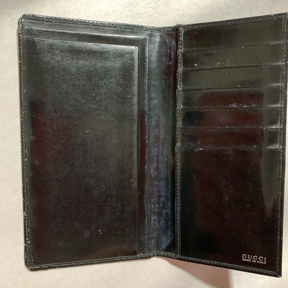 authentic GUCCI glazed calfskin CHECKBOOK wallet - Picture 6 of 8